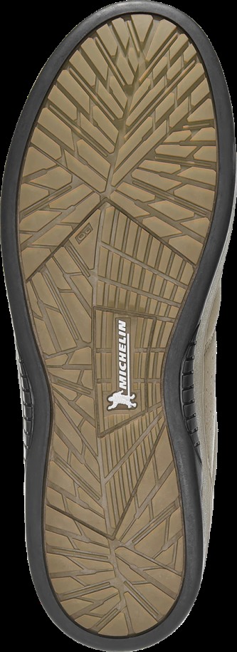 Tan-sort Josl1n Etnies